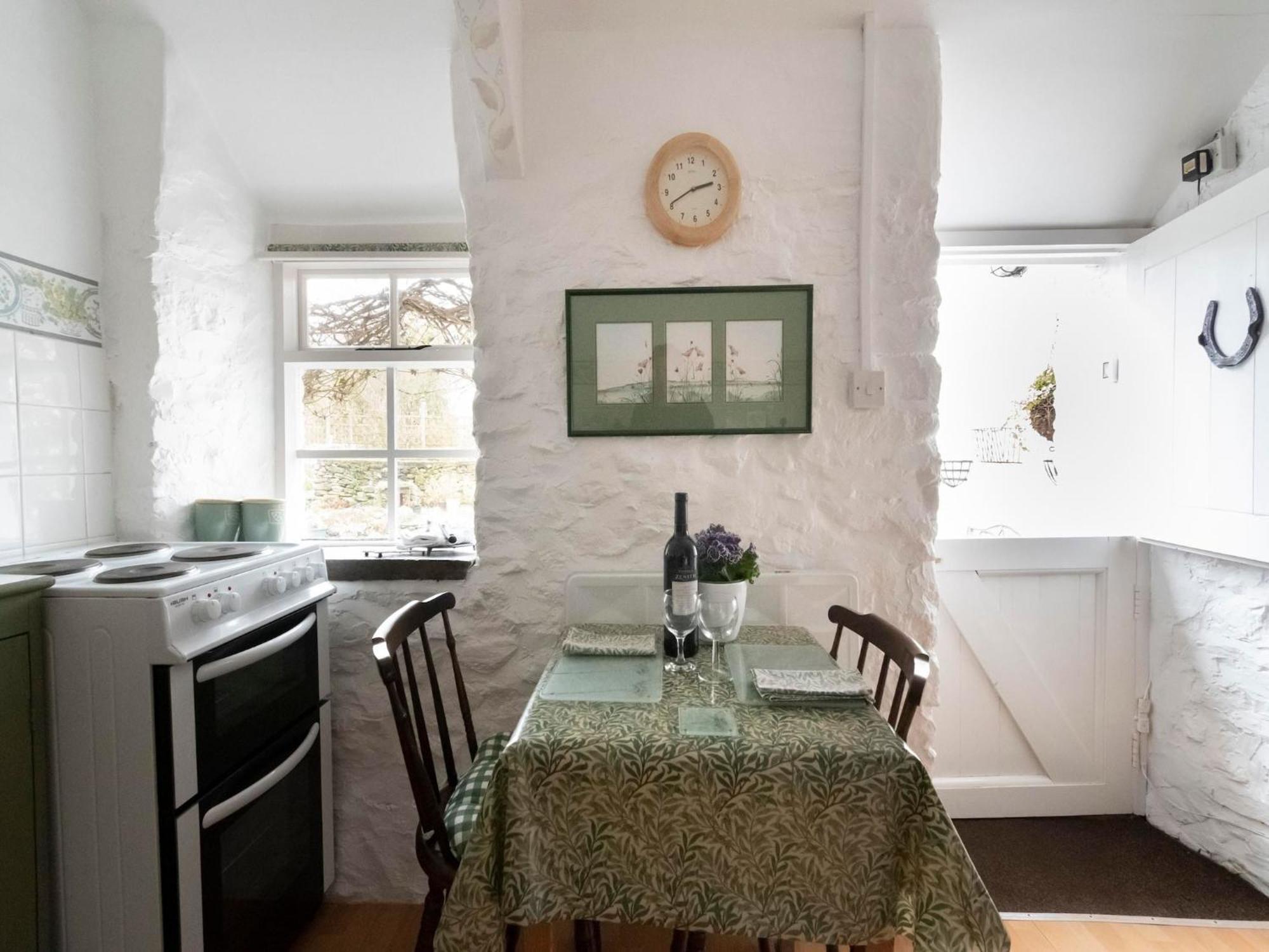 Secluded Holiday Home In Ceredigion With Garden Pennant  Zewnętrze zdjęcie