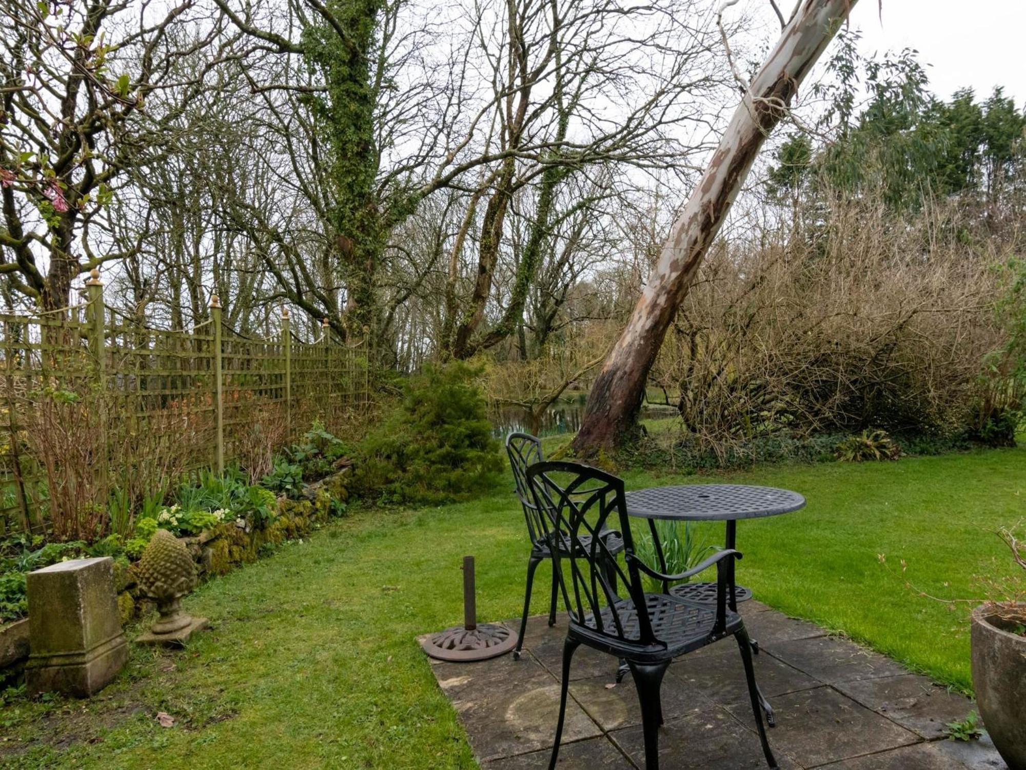 Secluded Holiday Home In Ceredigion With Garden Pennant  Zewnętrze zdjęcie